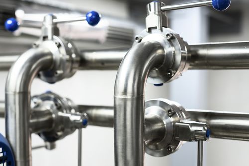 Tubo sanitario en acero inoxidable usado en la industria farmacéutica y la industria alimenticia Tubería sanitaria en acero inoxidable | Soluciones en Acero, S.A.